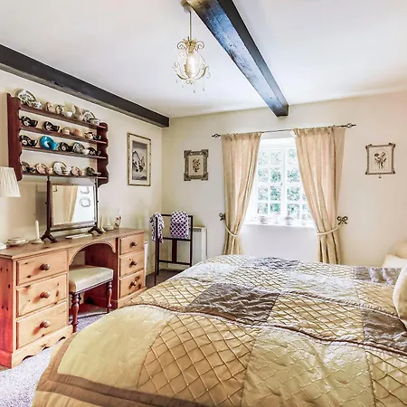 Coach House - E5120 Holiday home West Burton